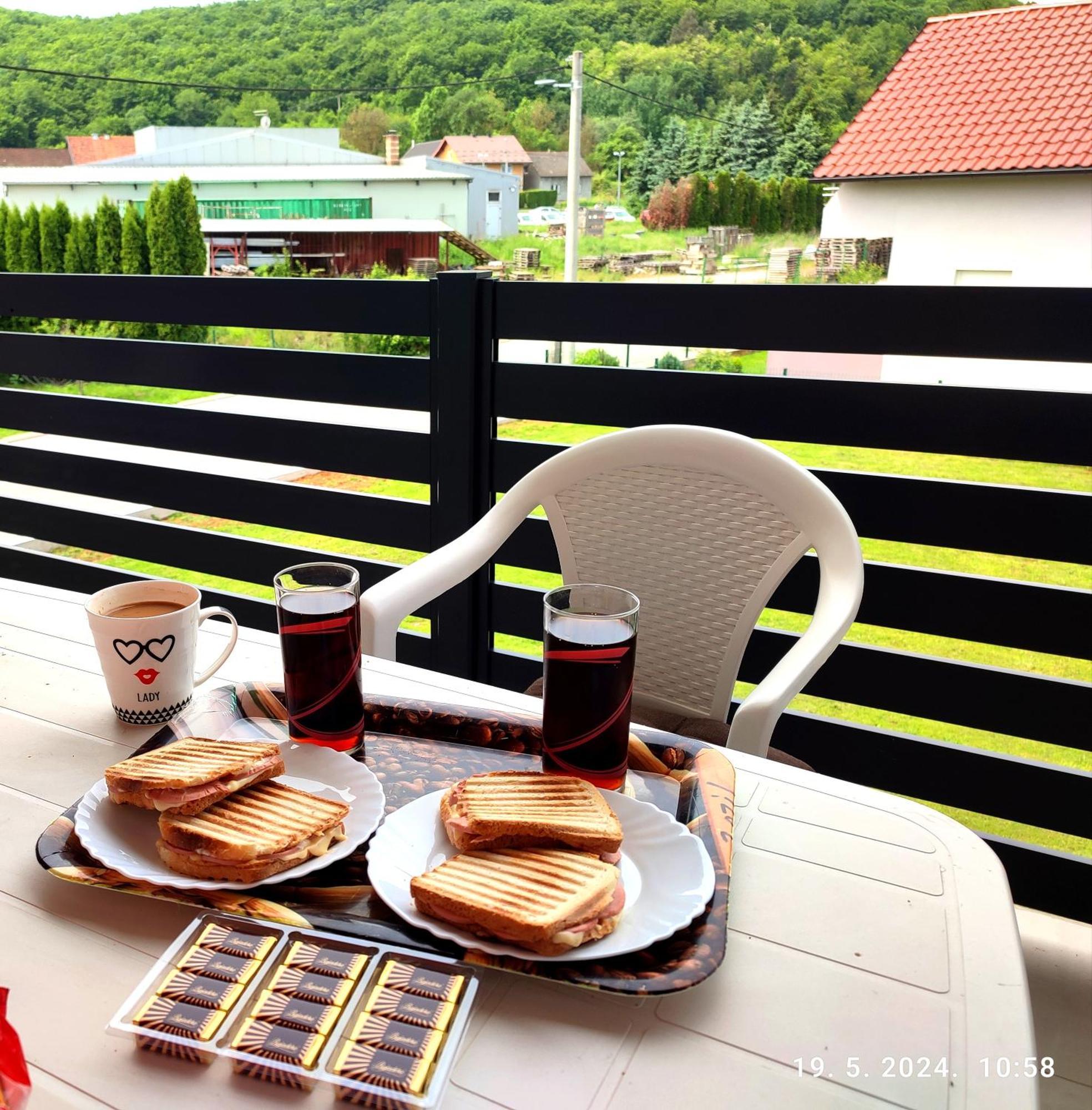 Apartman Swans Otočac Dış mekan fotoğraf